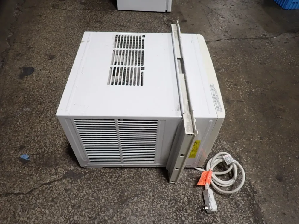 Electrolux Home Products 12000 Btu Air Conditioner - Ffre1233s1