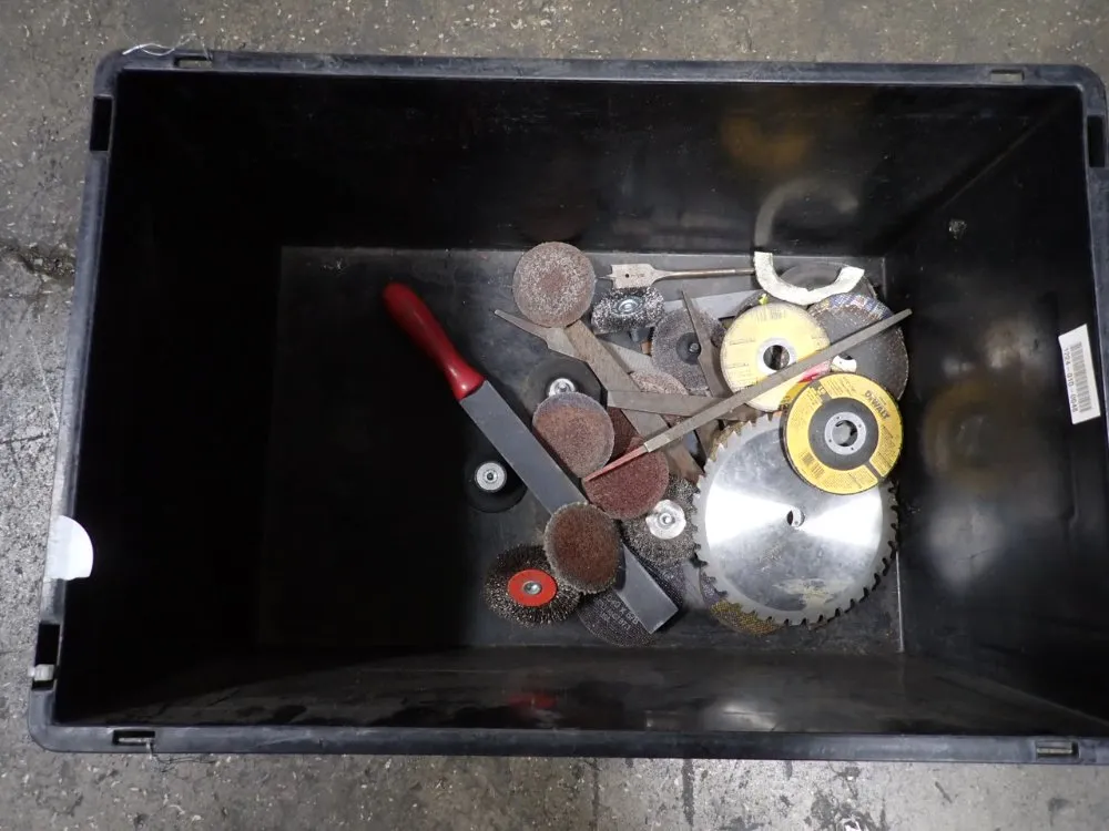 Sanding Discs / Saw Blades