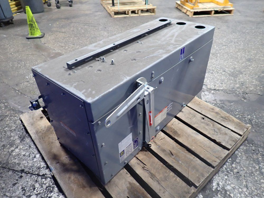 Square D 800a Bus Plug - Ptq36080gh