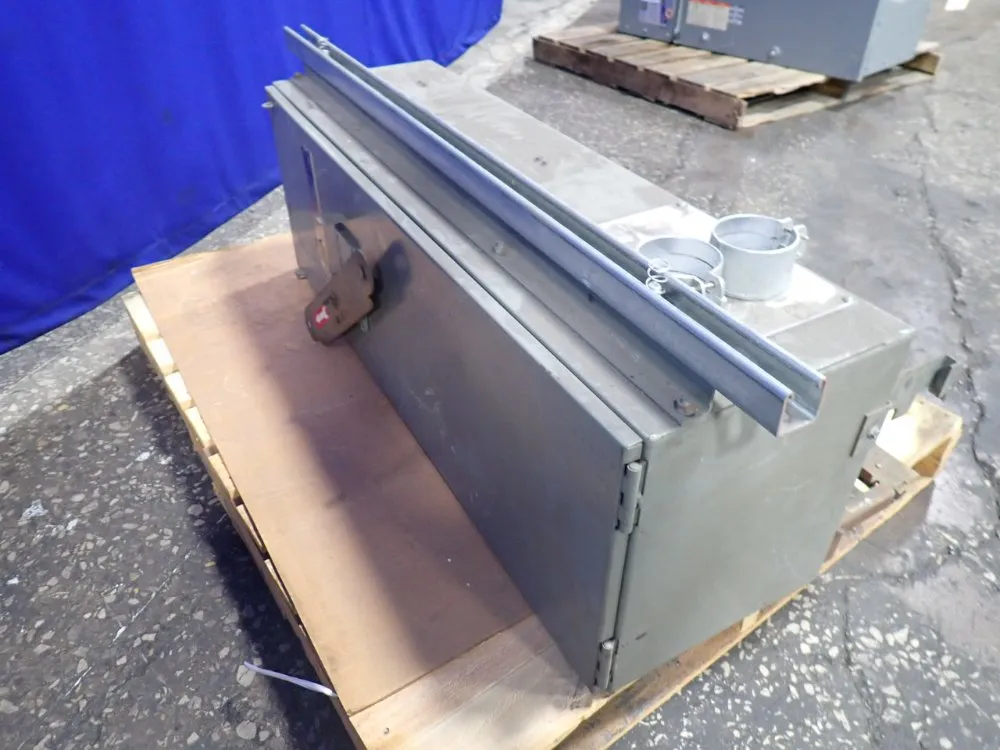 Square D 600a Bus Plug - Pbq3660g