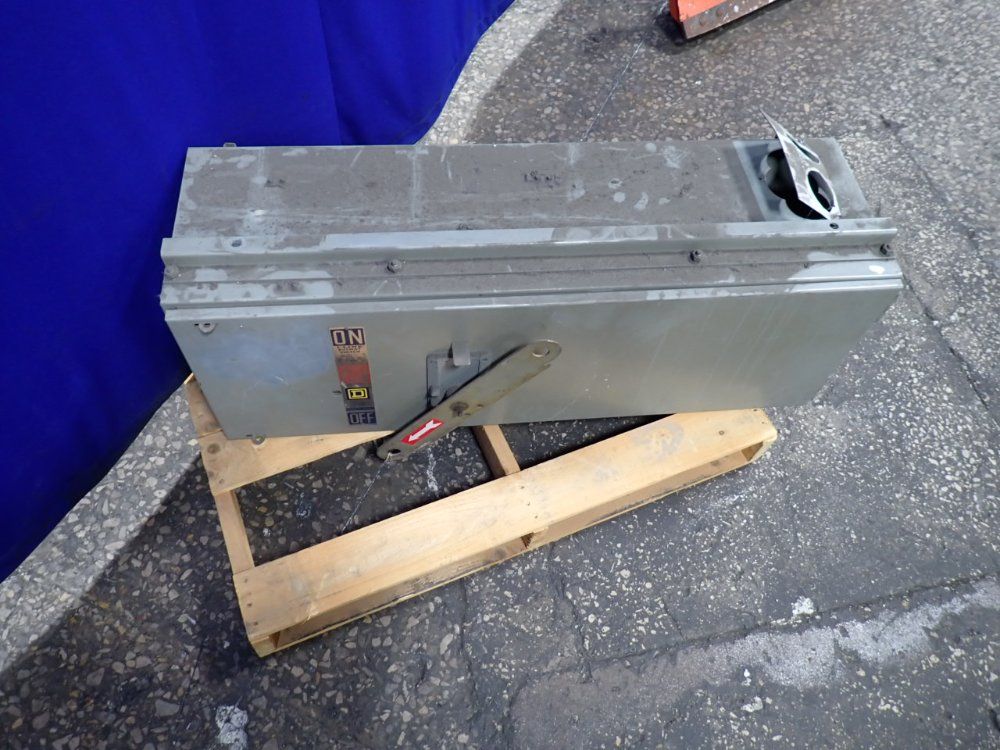 Square D 600a Bus Plug - Pbq3660g