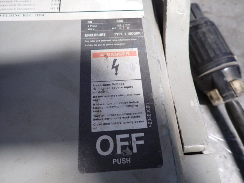 Siemens 60 Amps Fusible Disconnect - F352