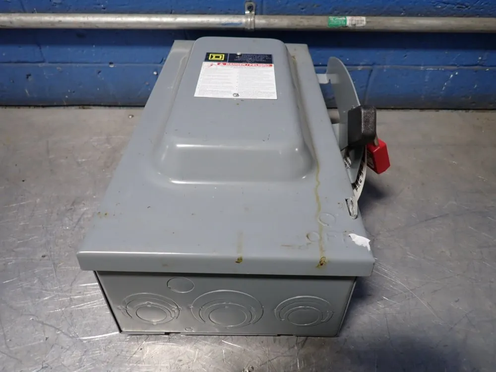 Square D 100 Amps Fusible Disconnect - D323n