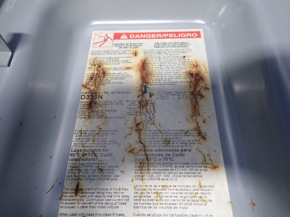 Square D 100 Amps Fusible Disconnect - D323n