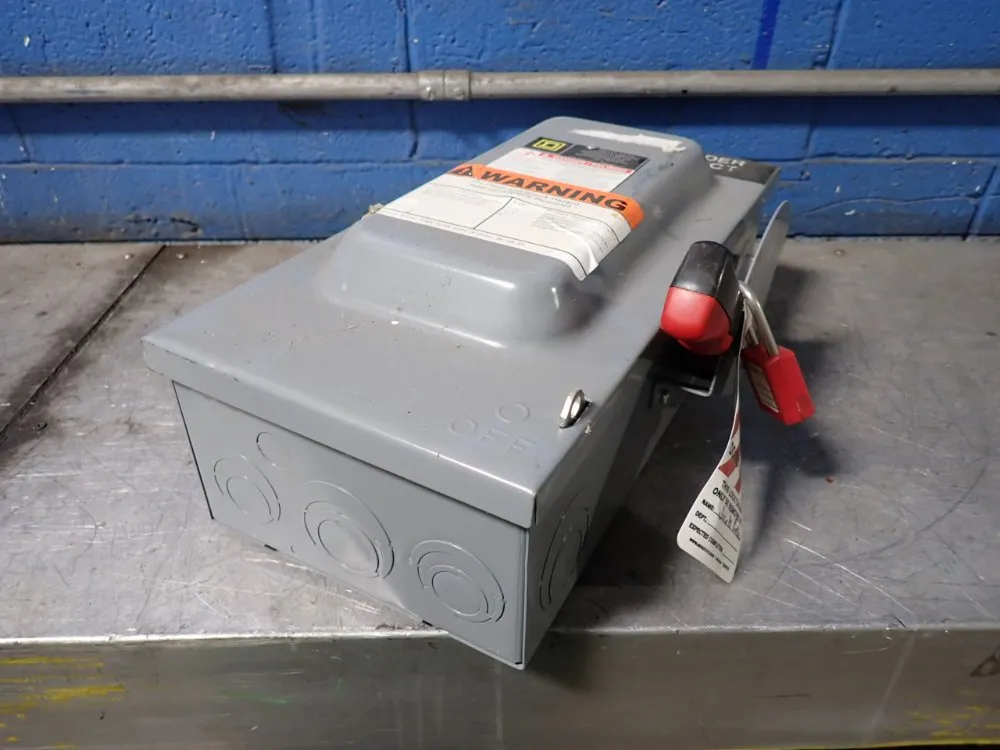 Square D 60 Amps Non Fusible Disconnect - Hu362
