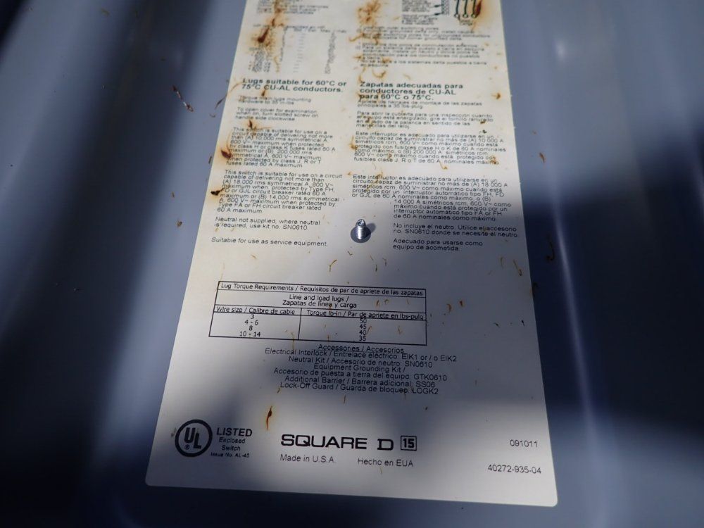 Square D 60 Amps Non Fusible Disconnect - Hu362