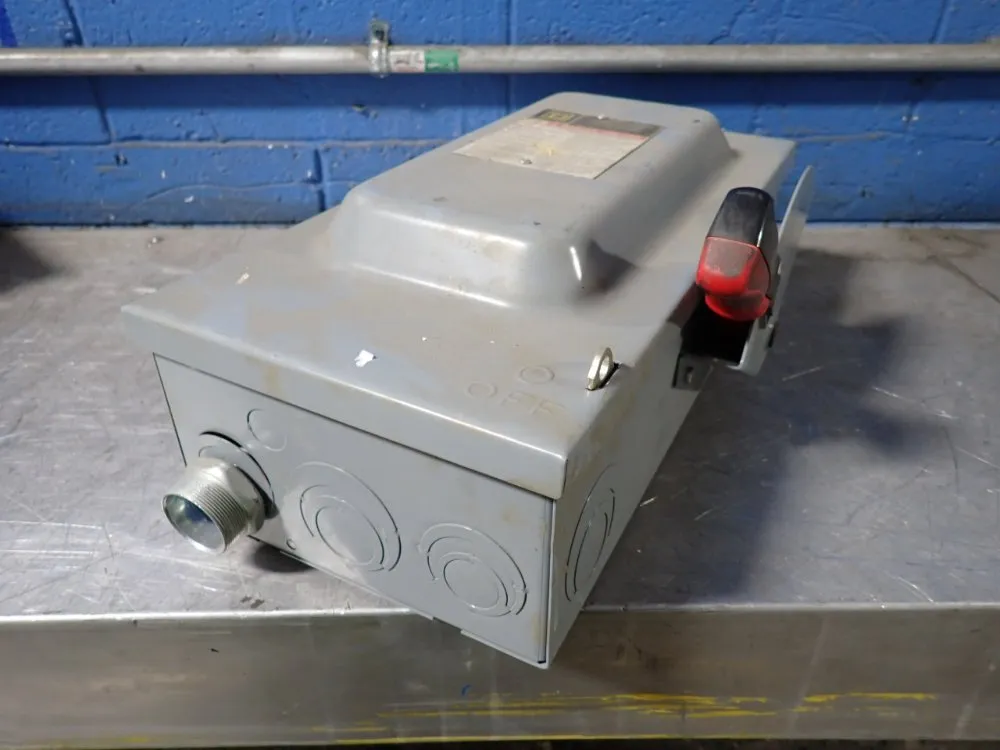 Square D 60 Amps Non Fusible Disconnect - Hu362