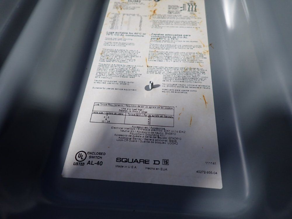 Square D 60 Amps Non Fusible Disconnect - Hu362