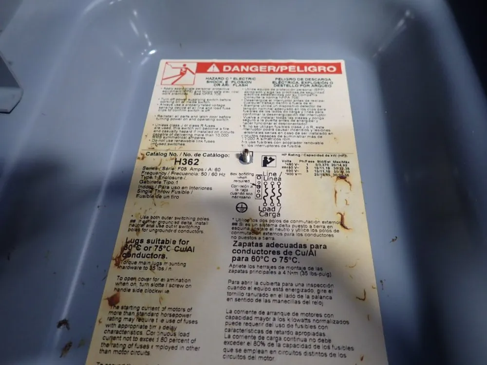 Square D 60 Amps Fusible Disconnect - H362