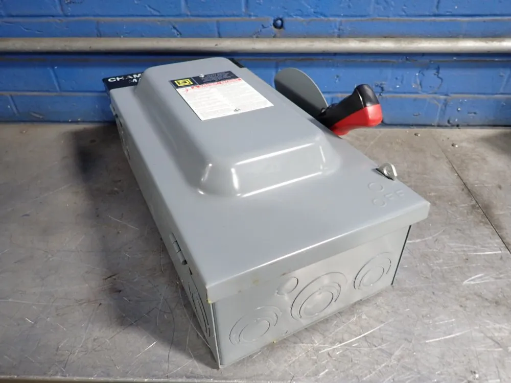 Square D 60 Amps Non Fusible Disconnect - Hu362