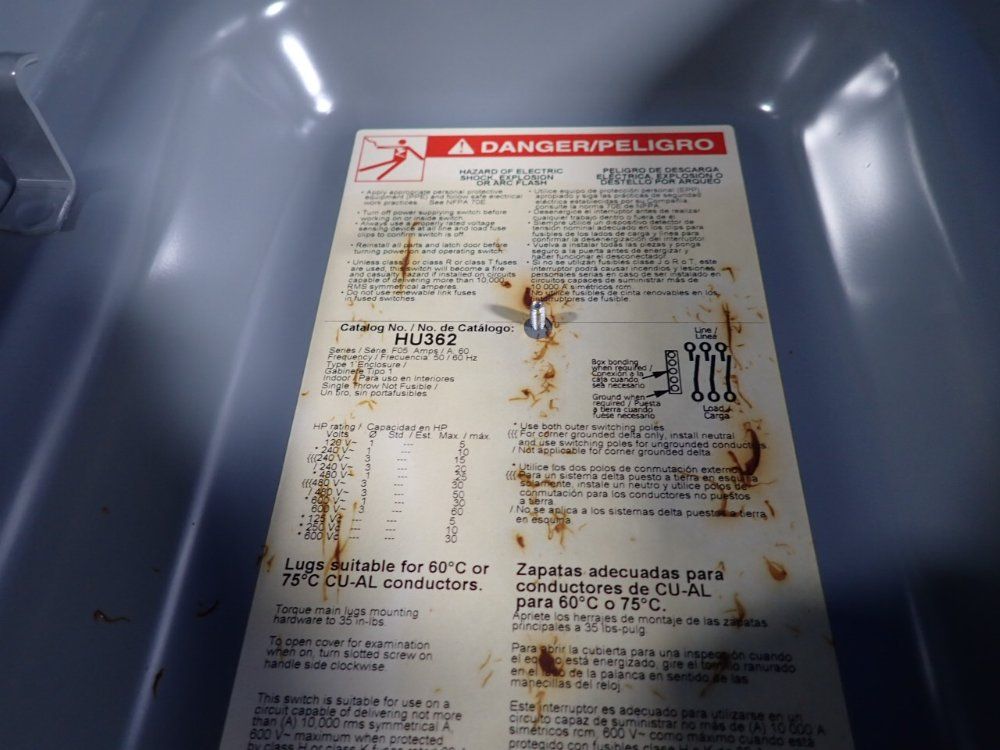 Square D 60 Amps Non Fusible Disconnect - Hu362