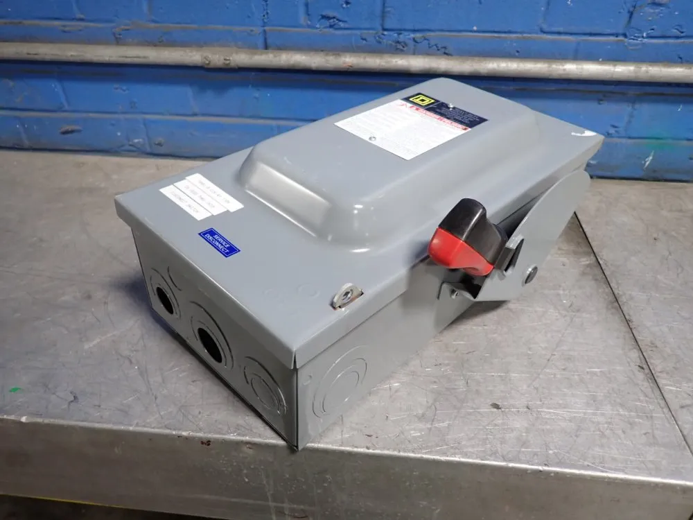 Square D 60 Amps Non Fusible Disconnect - Hu362
