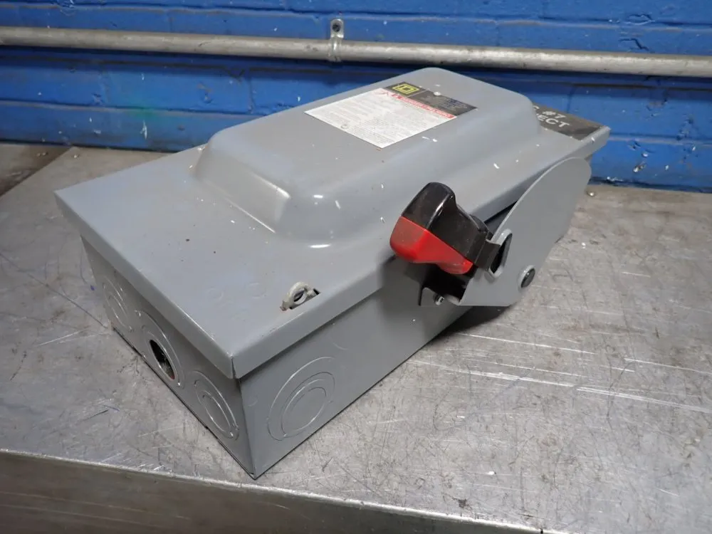 Square D 60 Amps Non Fusible Disconnect - Hu362