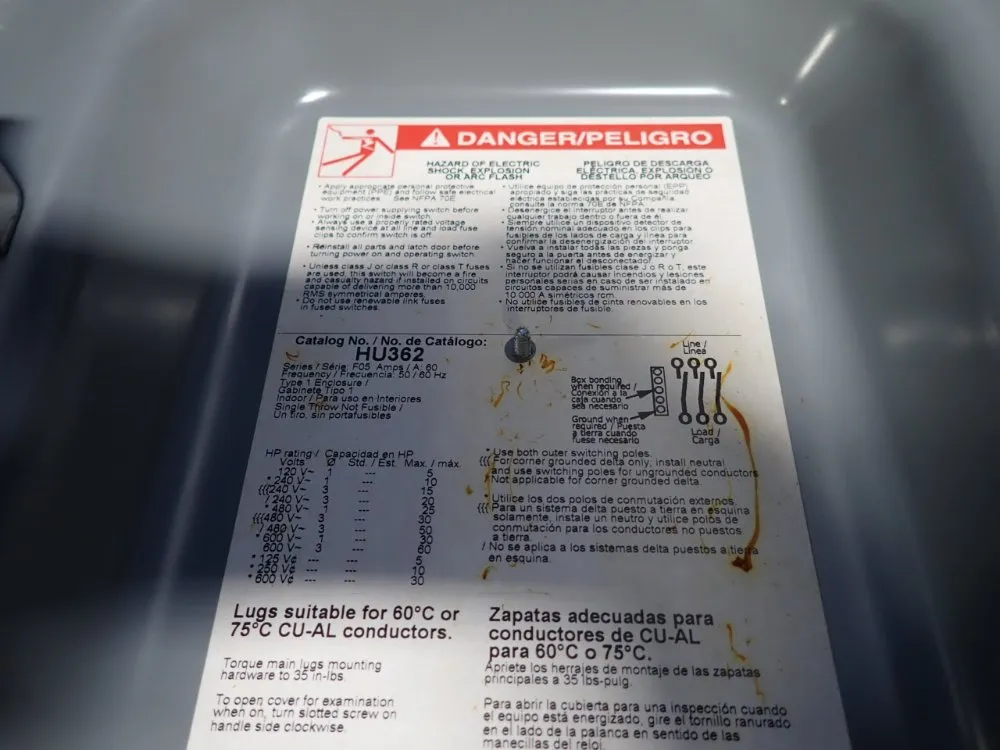 Square D 60 Amps Non Fusible Disconnect - Hu362