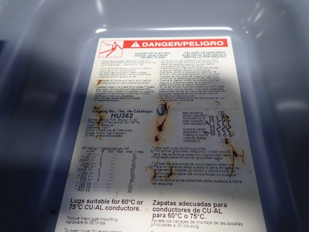 Square D 60 Amps Non Fusible Disconnect - Hu362