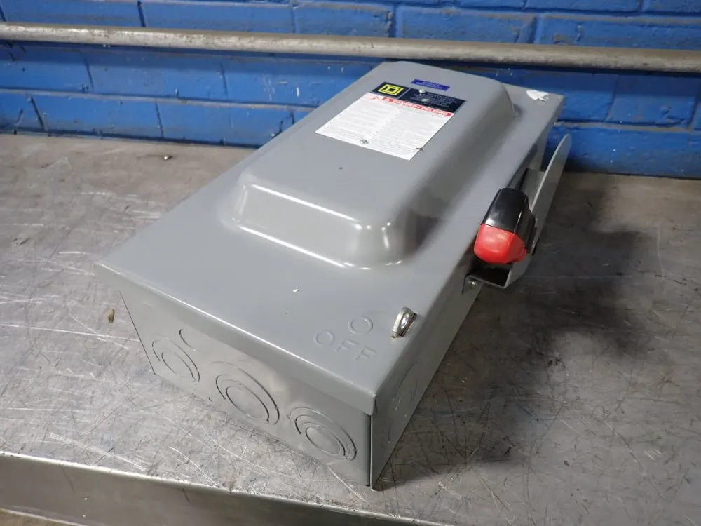 Square D 60 Amps Non Fusible Disconnect - Hu362