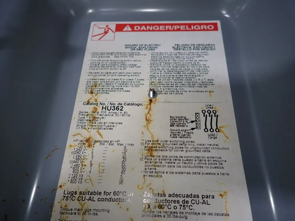 Square D 60 Amps Non Fusible Disconnect - Hu362