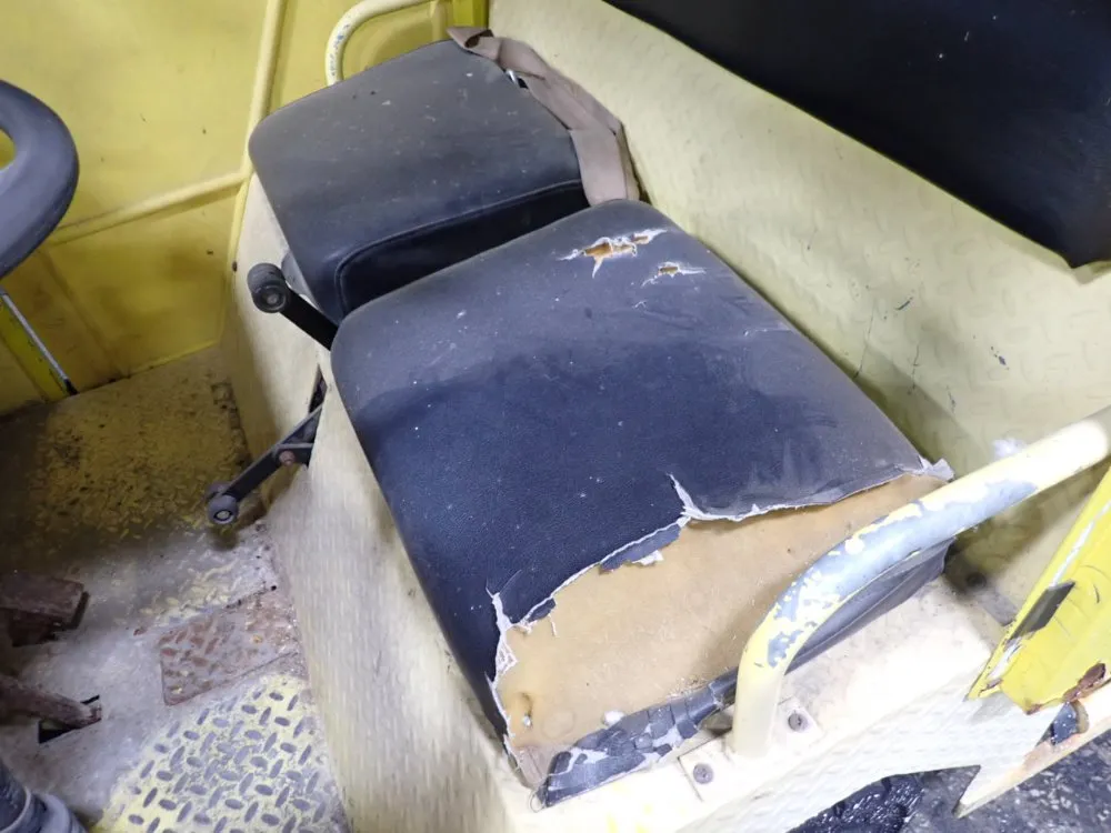 Cushman 5000 Lbs Utility Vehicle - Titan 5000 Lb