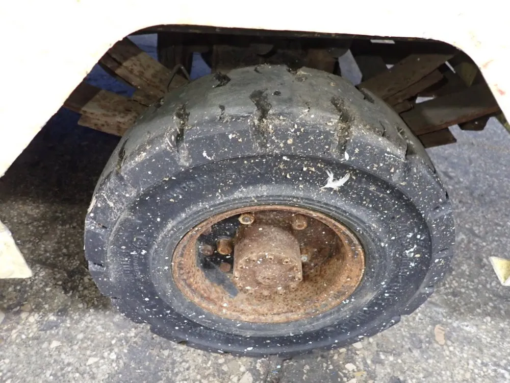 Cushman 5000 Lbs Utility Vehicle - Titan 5000 Lb