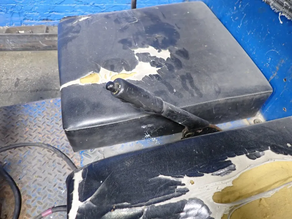 Taylor-dunn Utility Vehicle