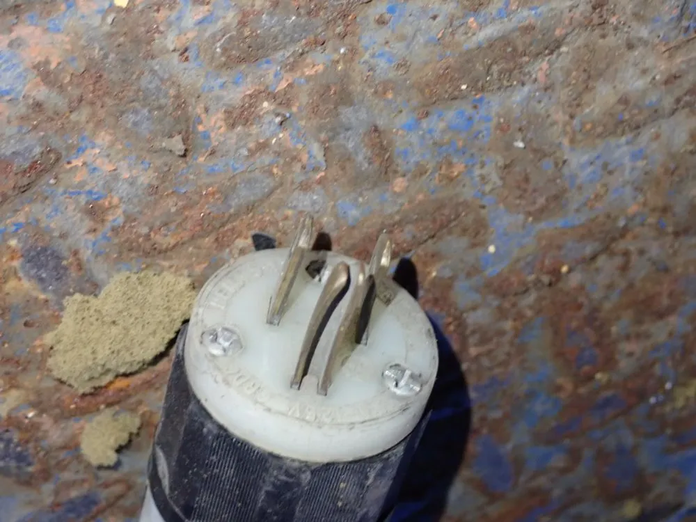 Taylor-dunn Utility Vehicle