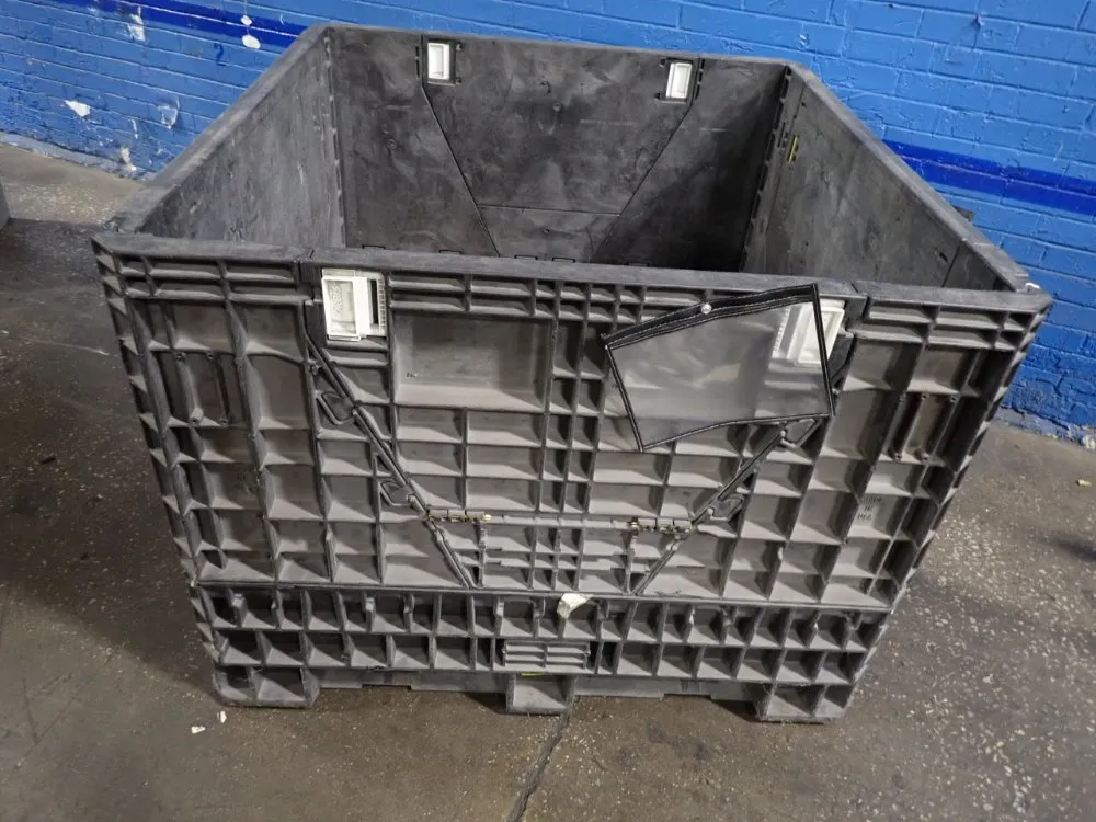 Orbis 44 1/2"x41 1/2"x28" Collapsible Plastic Crate