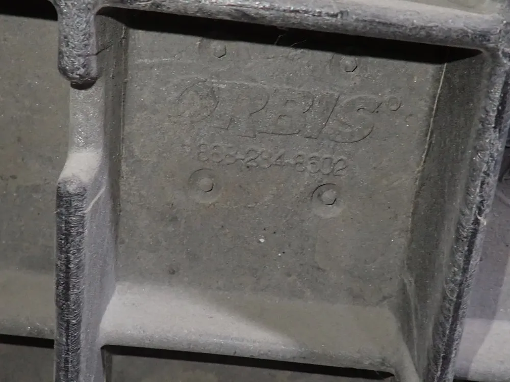 Orbis 44 1/2"x41 1/2"x28" Collapsible Plastic Crate