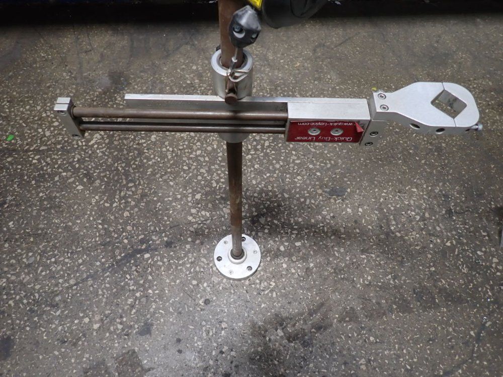 Torque Reaction Positioning Arm