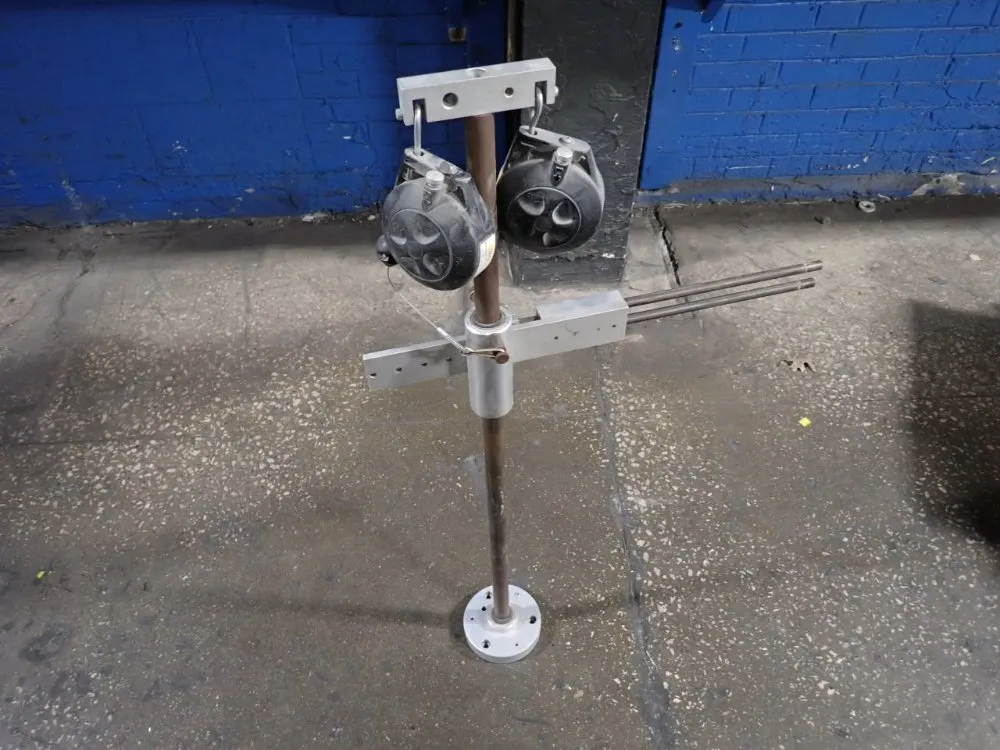 Torque Reaction Positioning Arm