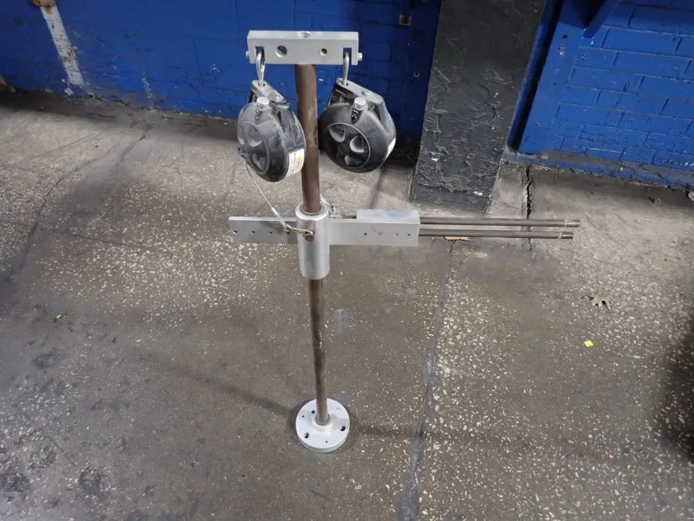 Torque Reaction Positioning Arm