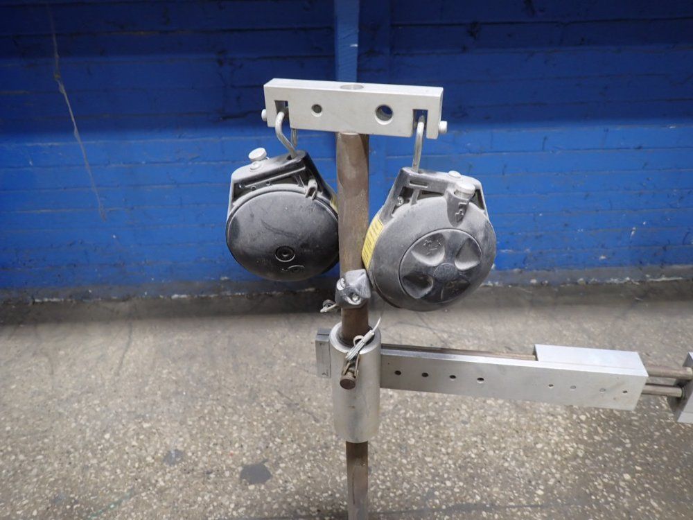 Torque Reaction Positioning Arm