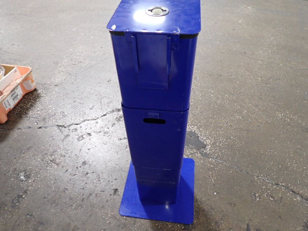 Purell Hand Sanitizing Wipe Dispenser