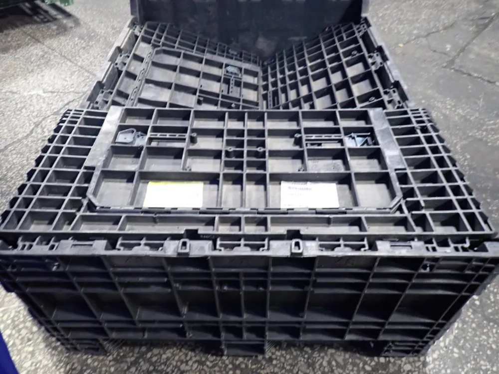 60" X 44" X 37" Collapsible Plastic Crate