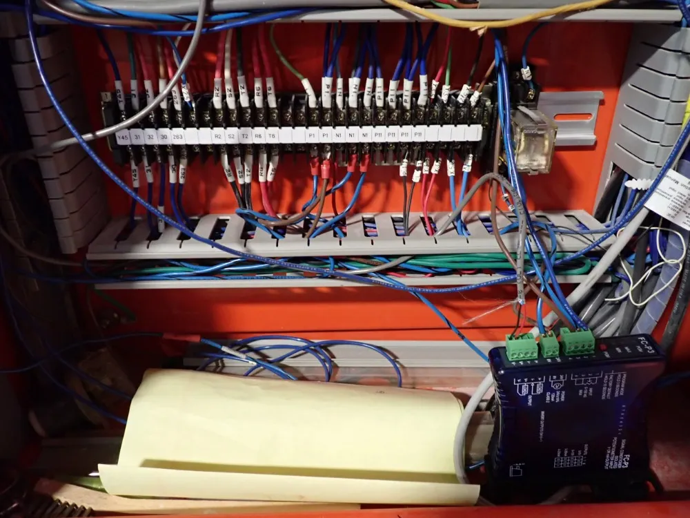 Fuji Electric Brazing Machine