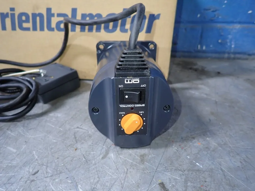 Oriental Motor Speed Control Motor - Psh425-401t