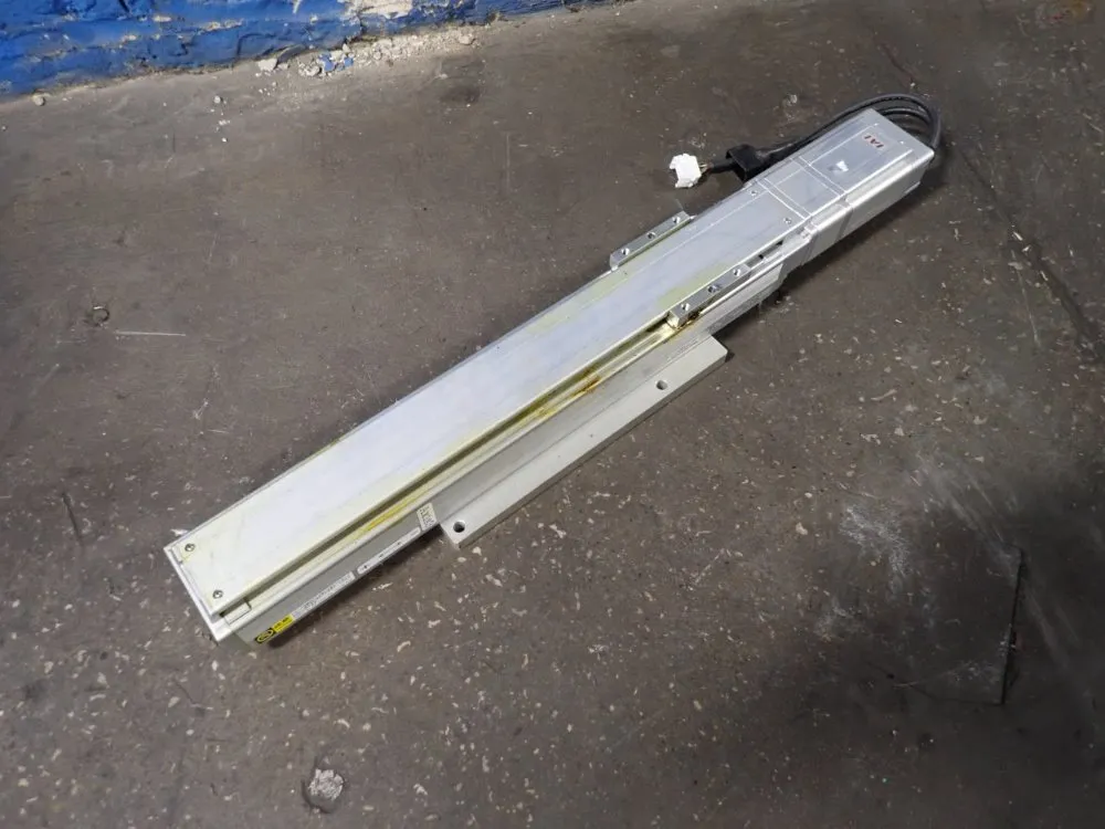 Iai Corporation Linear Actuator - Rcs3-sa8c-i-150-350-t2-r10-a1e-b