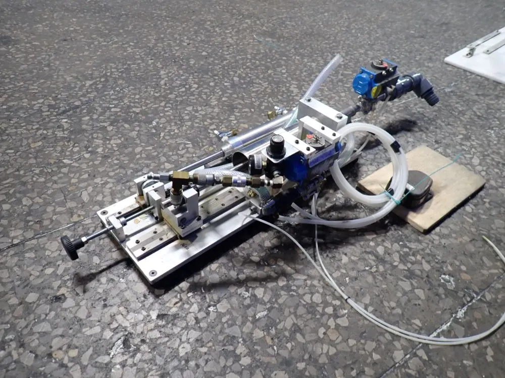 Semi-auto Pneumatic Liquid And Paste Filling Machine