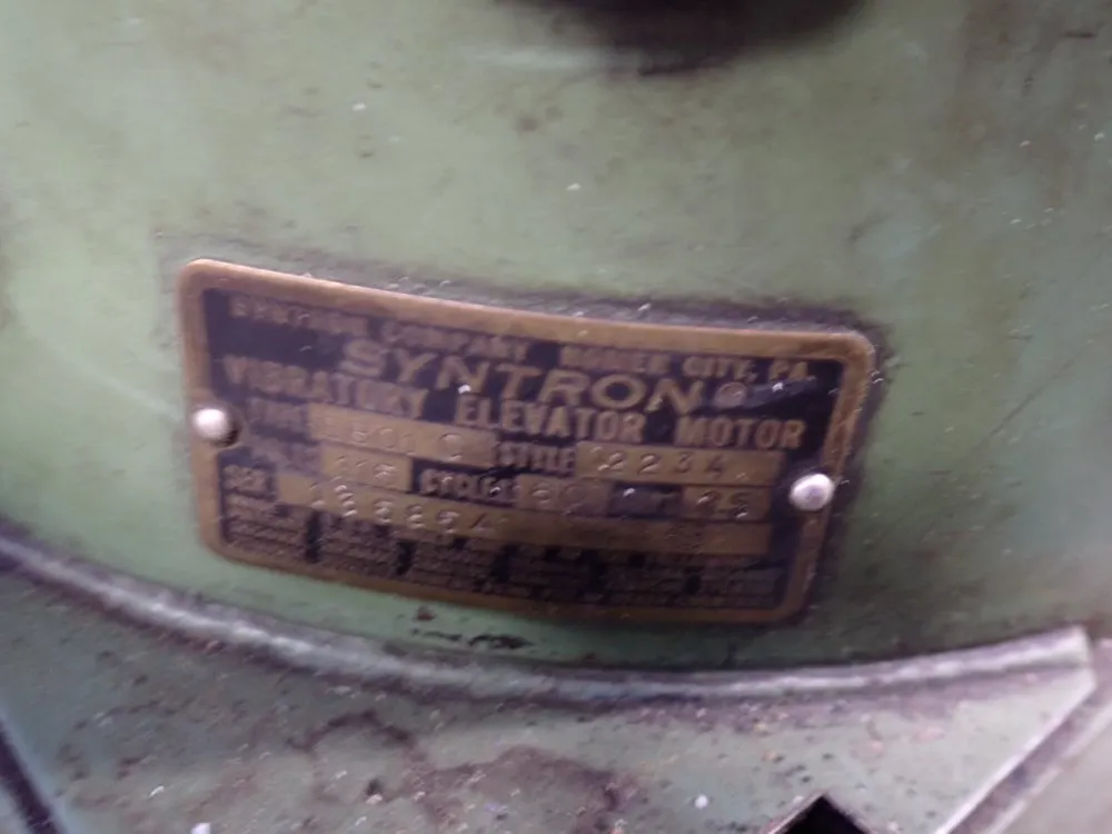 Syntron Co. Vibratory Elevator Motor - Eb01 C