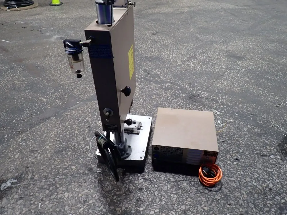 Sonobond 150 Psi Ultrasonic Welder