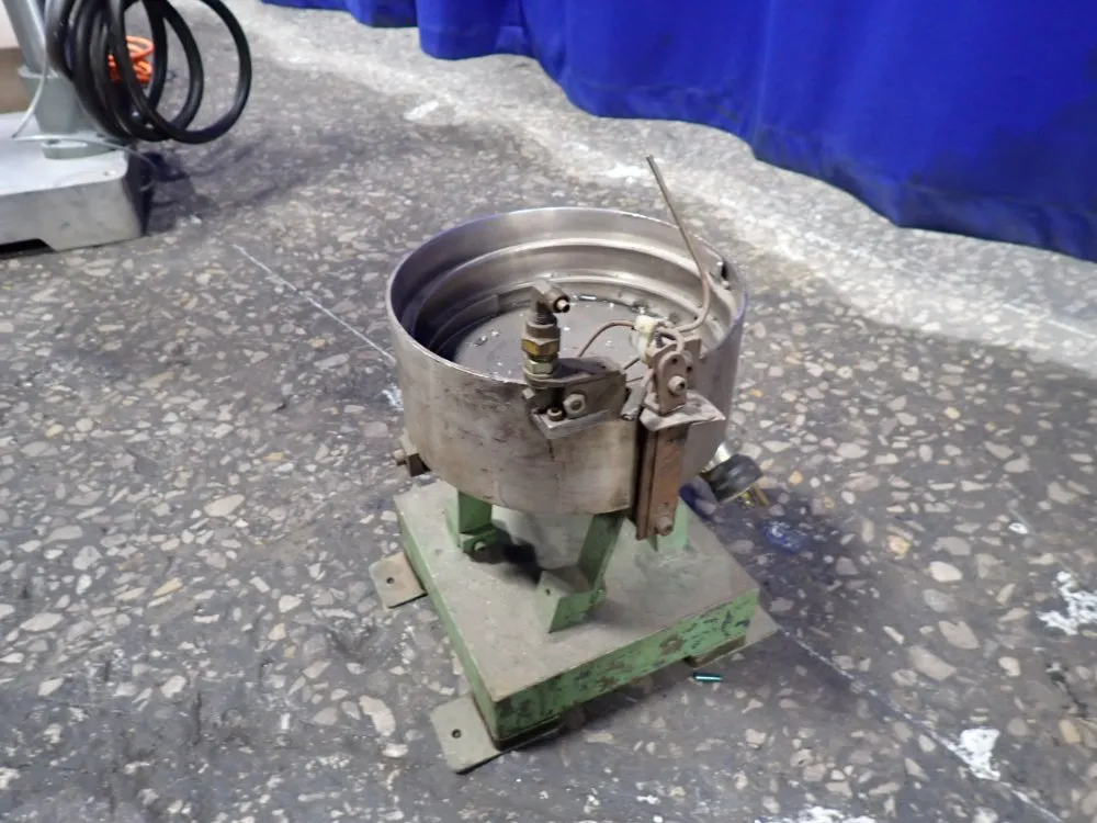 8" Vibratory Parts Feeder