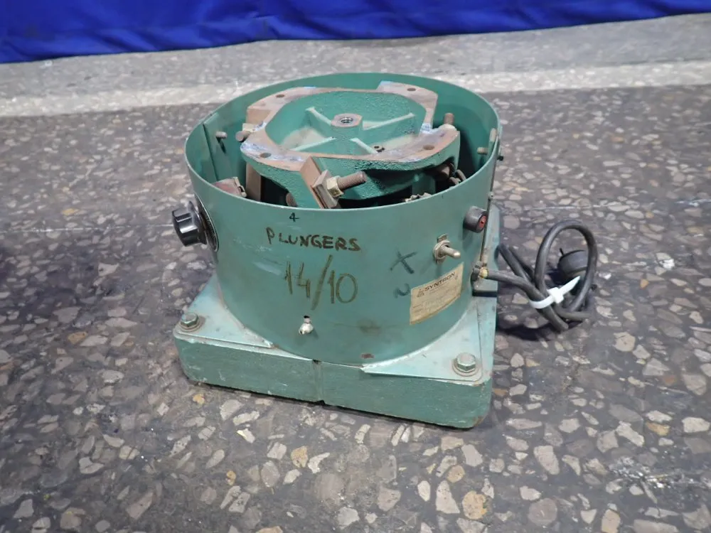 Syntron Co. Vibratory Parts Feeder Base - Eba-01-d