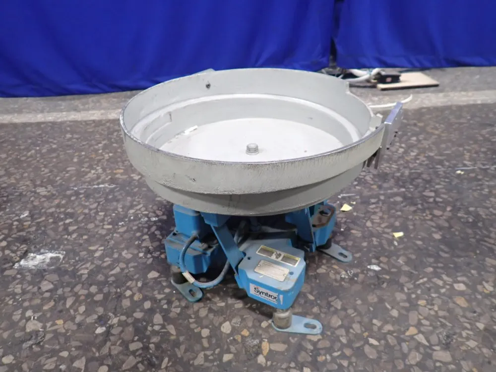 Syntron Co. 17" Vibratory Parts Feeder - Eb112