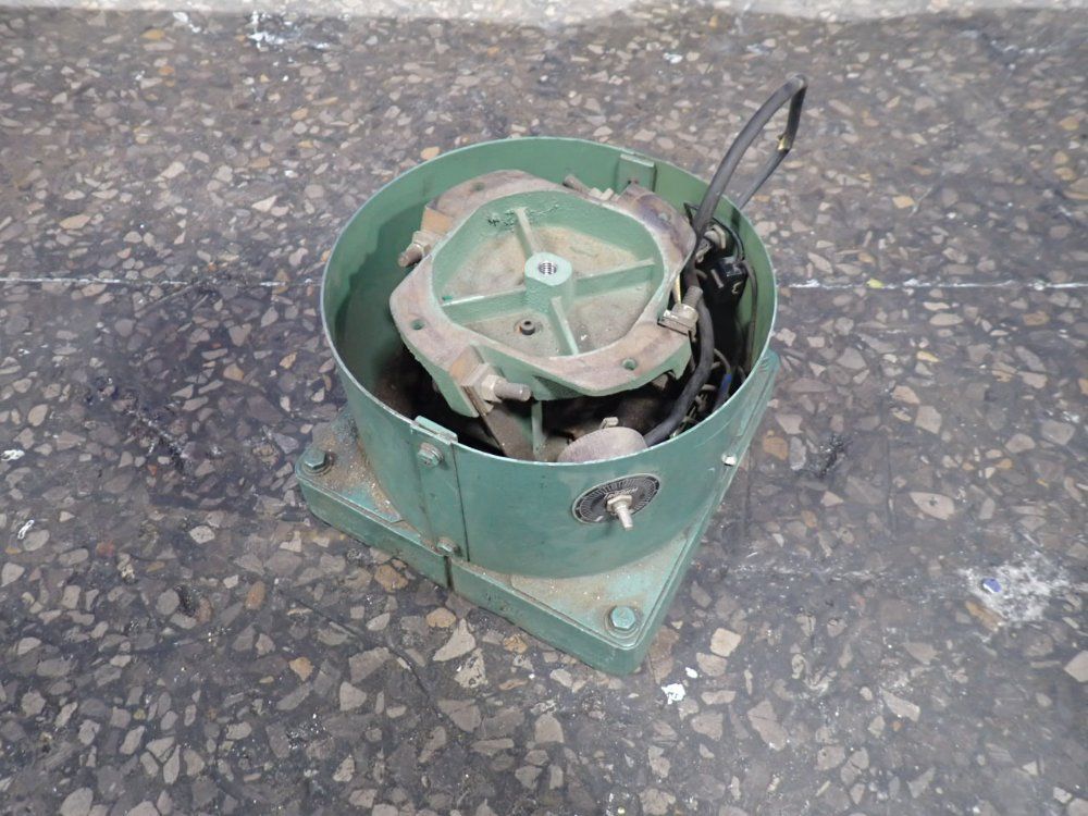 Syntron Co. Vibratory Parts Feeder Base - Eba-01-c