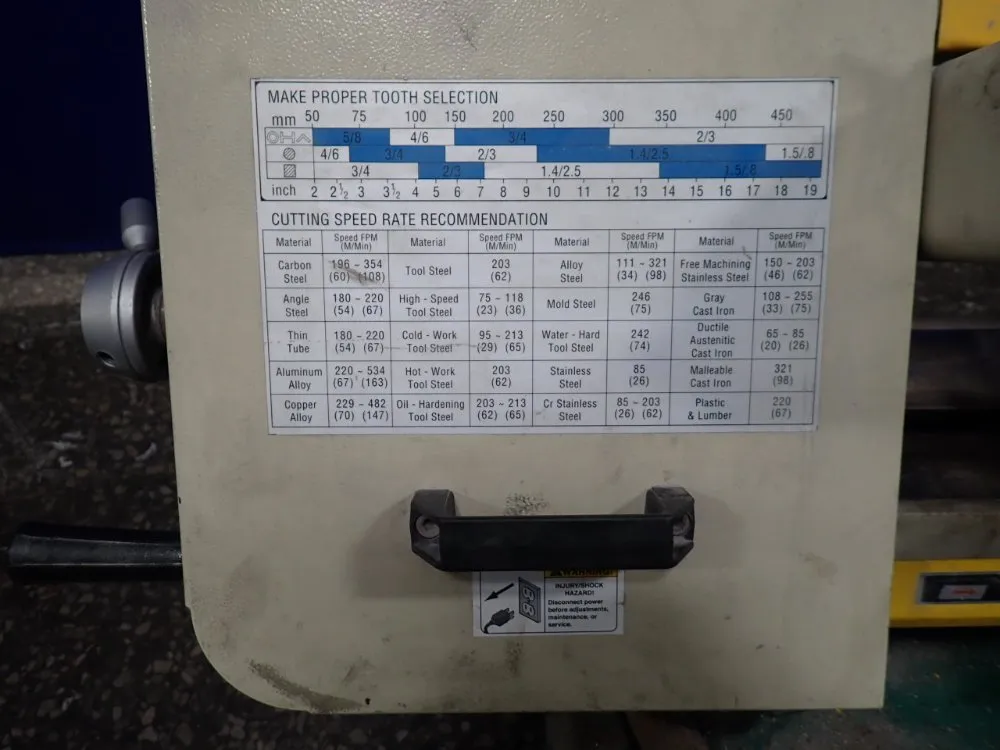 Grizzly Industrial 9" X 16" Horizontal Band Saw - G0811