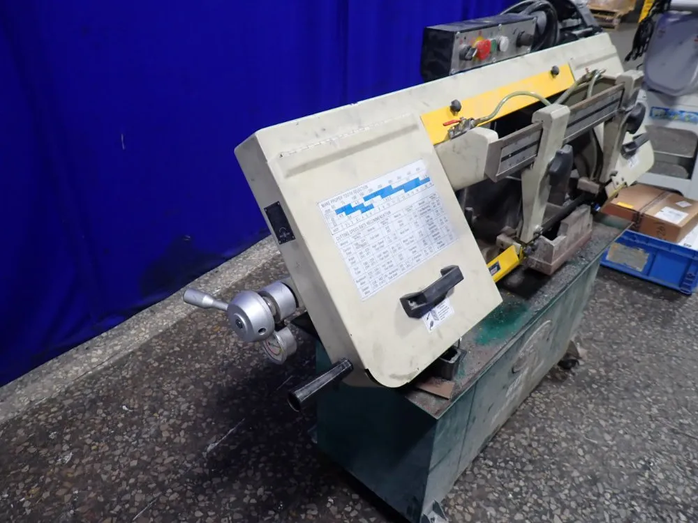 Grizzly Industrial 9" X 16" Horizontal Band Saw - G0811