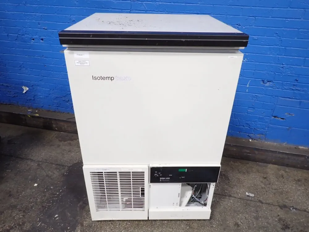 Kendro Laboratory 17" X 19" X 17" Chamber Lab Freezer - C90-3a32