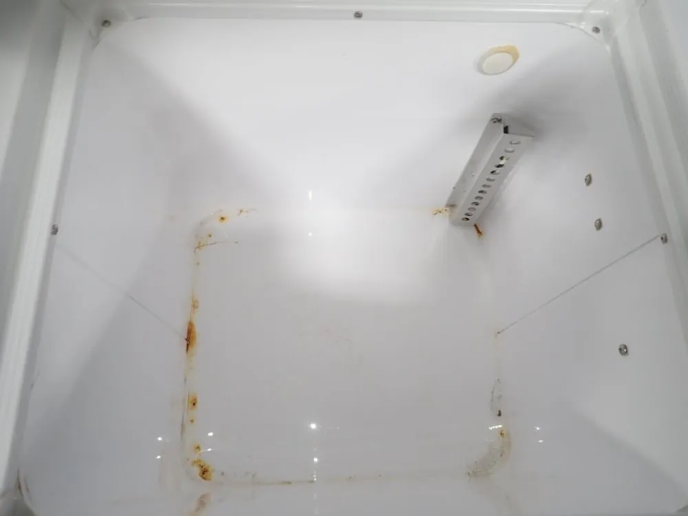 Kendro Laboratory 17" X 19" X 17" Chamber Lab Freezer - C90-3a32