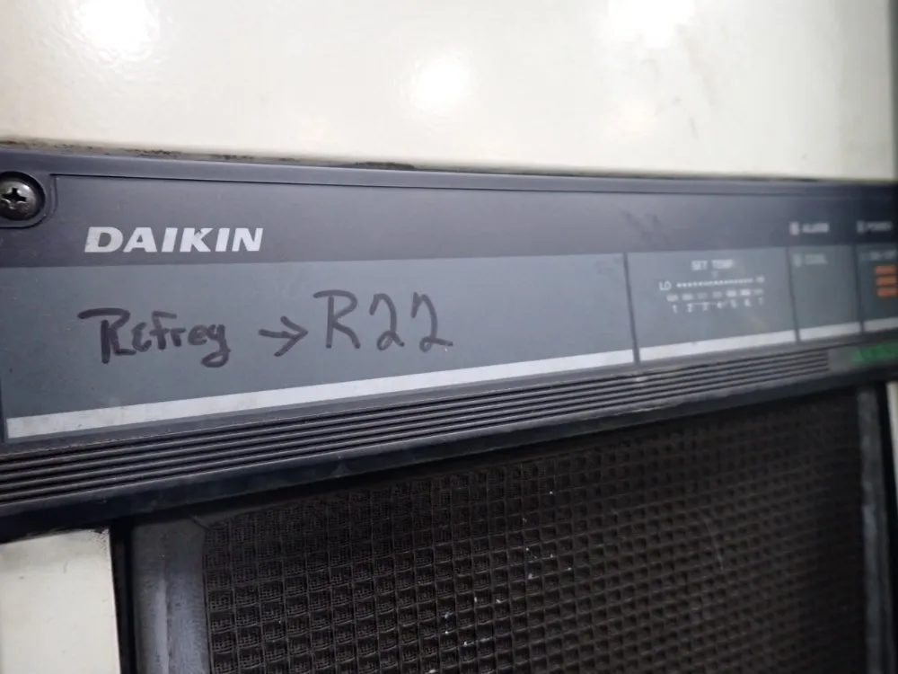 Kitamura 35" X 15" Table Cnc Vmc - Mycenter 3x