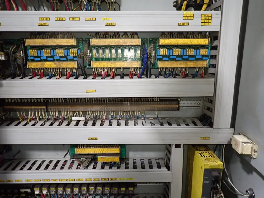 Hyundai Kia 17" X 36" Cnc Vmc - Kv45