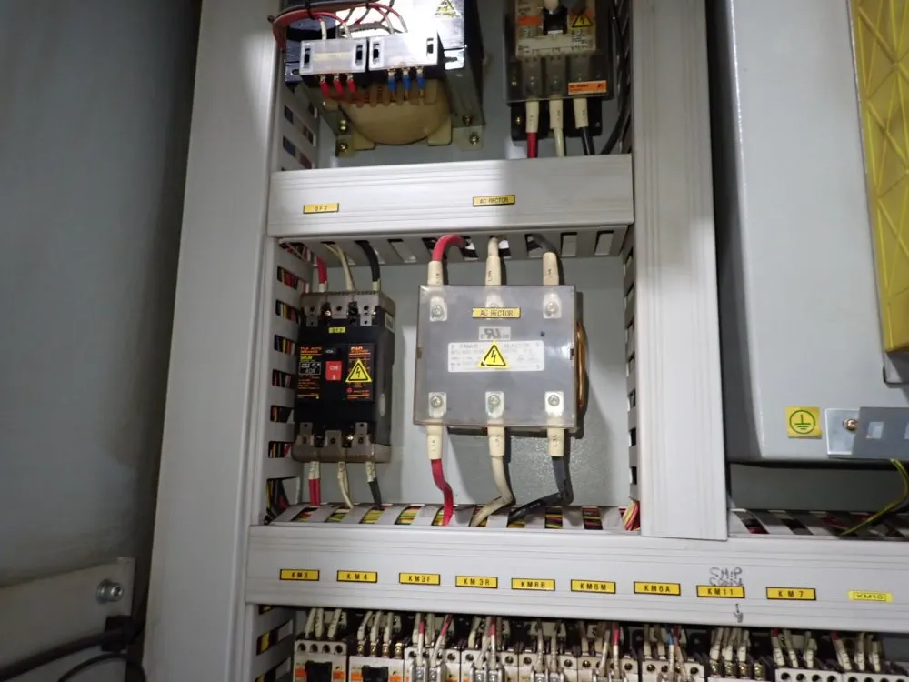 Hyundai Kia 17" X 36" Cnc Vmc - Kv45